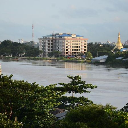 Great Glory Hotel Янгон Экстерьер фото