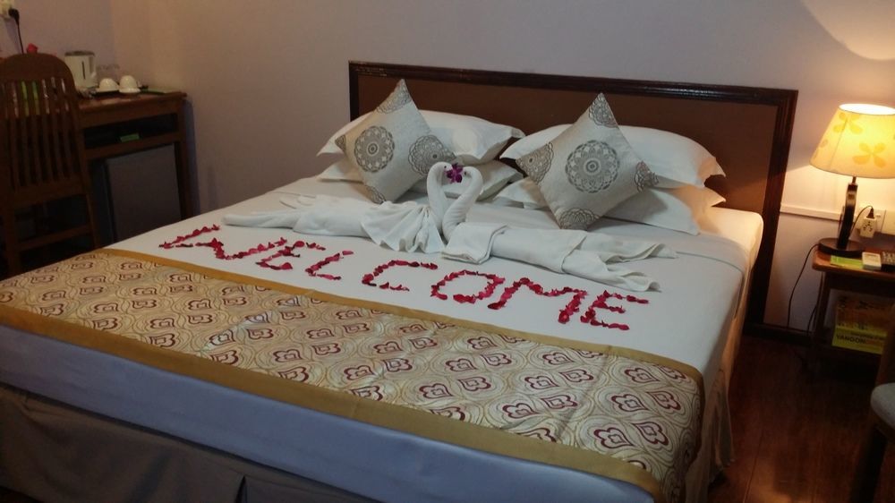 Great Glory Hotel Янгон Экстерьер фото