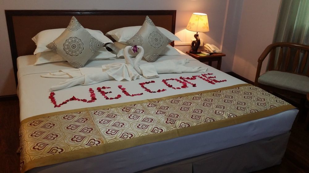 Great Glory Hotel Янгон Экстерьер фото